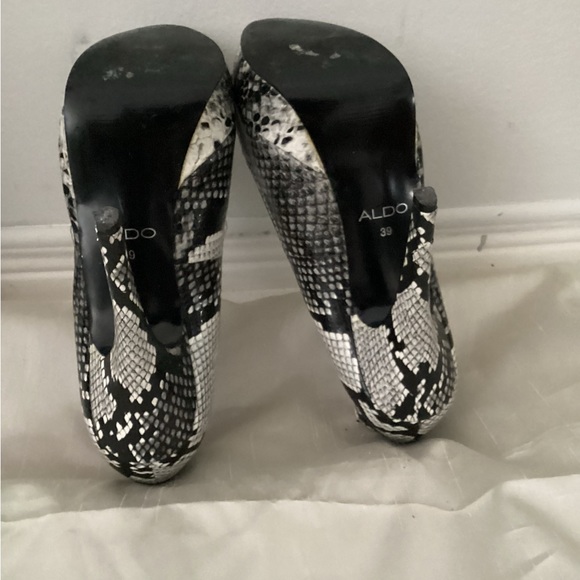 ALDO, Snake Skin Shoes - Picture 4 of 4